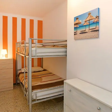 Apartment Canet Beach Canet De Mar